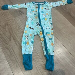 Little Sleepies Birthday Party Animals zippy